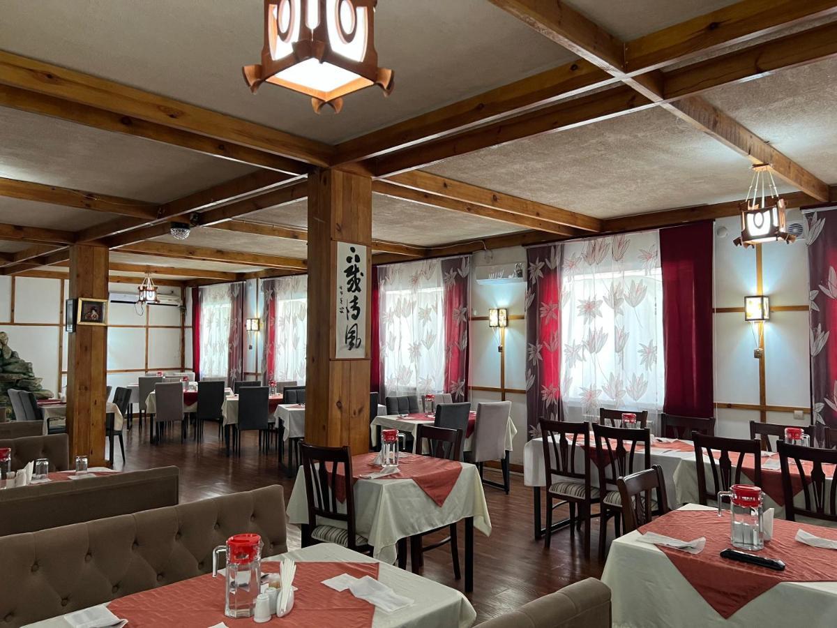 Green Hotel Atyraū Zewnętrze zdjęcie
