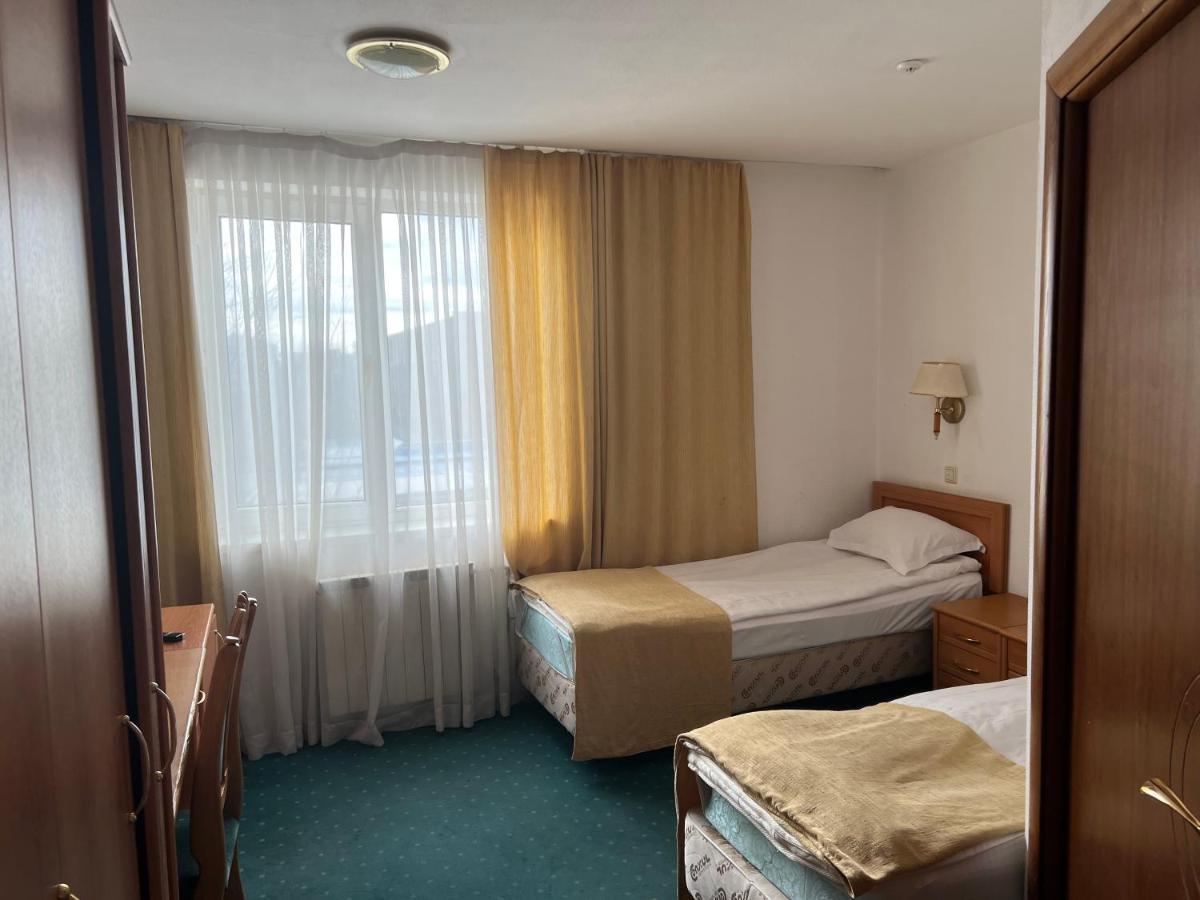 Green Hotel Atyraū Zewnętrze zdjęcie