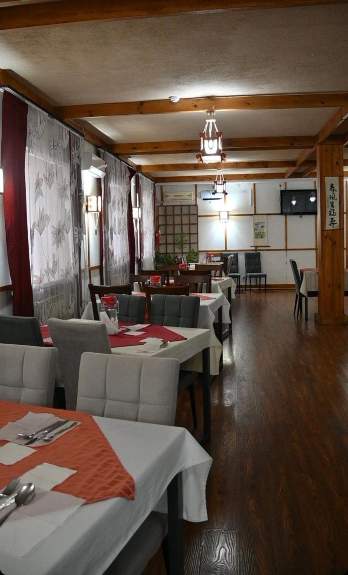 Green Hotel Atyraū Zewnętrze zdjęcie